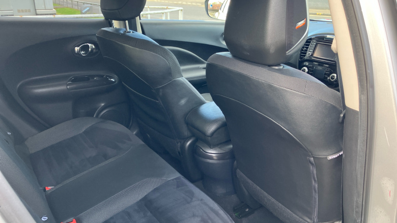 Nissan Juke 1.6 [112] Bose Personal Edition 5dr Petrol Hatchback